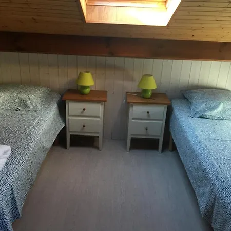 Ocelandes サン・ジュリアン・アン・ボルヌ